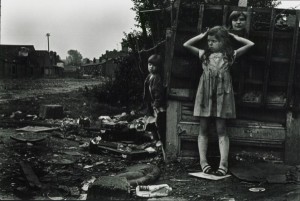 Janet Mendelsohn - The street (c1968)